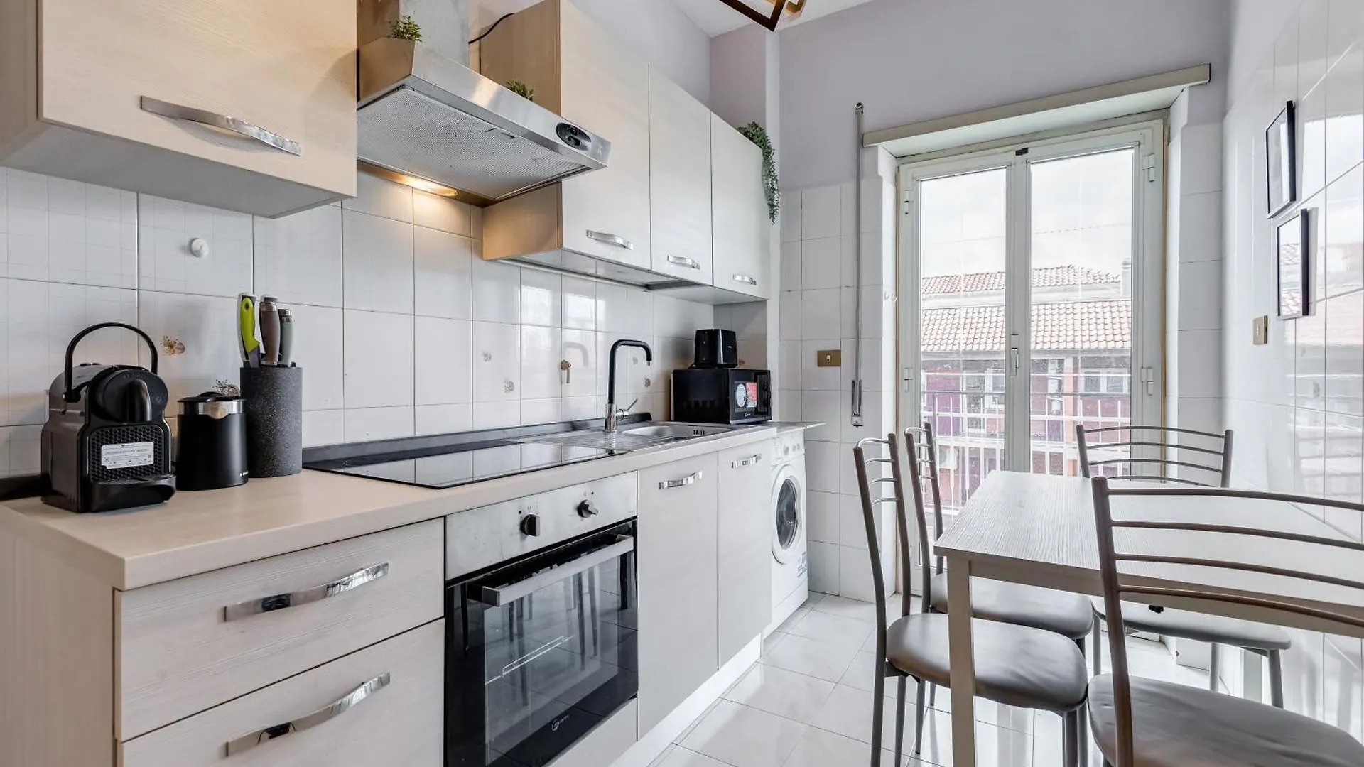 Near Metro A - Modern Boho Style Apartment Italia