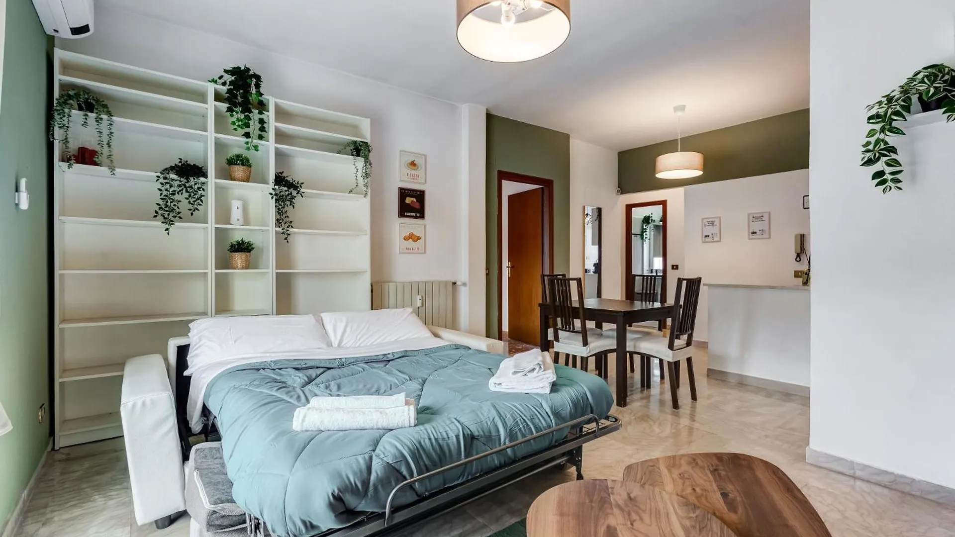 Near Metro A - Modern Boho Style Apartment